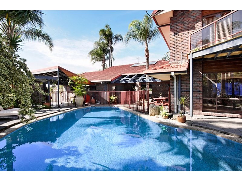 39 Kurrajong Court, Palm Beach QLD 4221