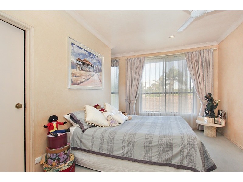 39 Kurrajong Court, Palm Beach QLD 4221
