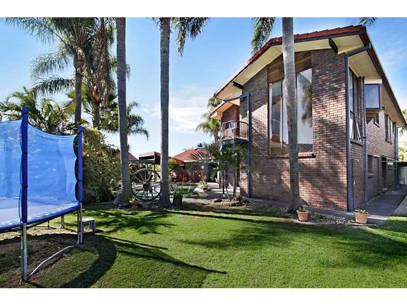 39 Kurrajong Court, Palm Beach QLD 4221