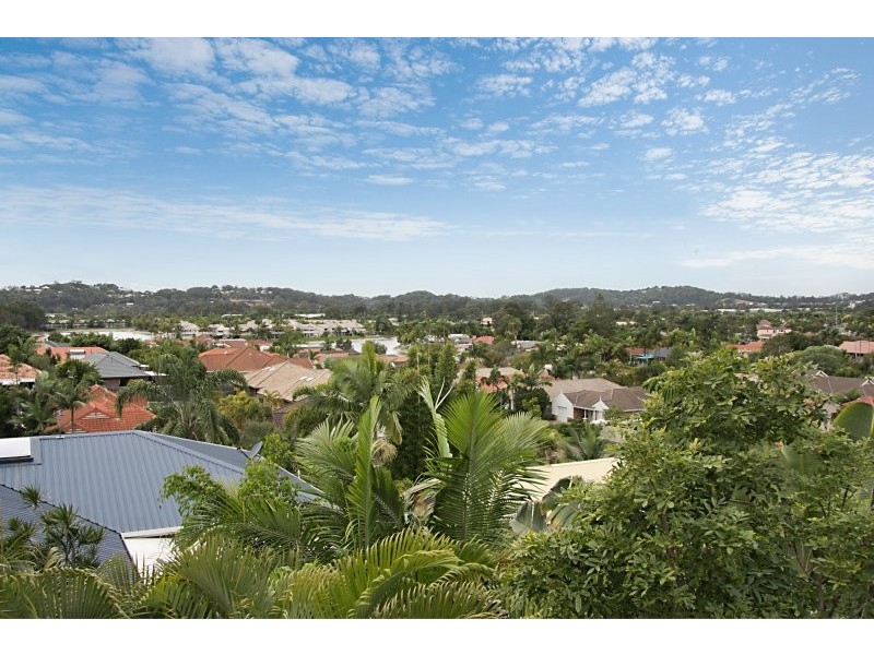10 Hovea Court, Elanora QLD 4221