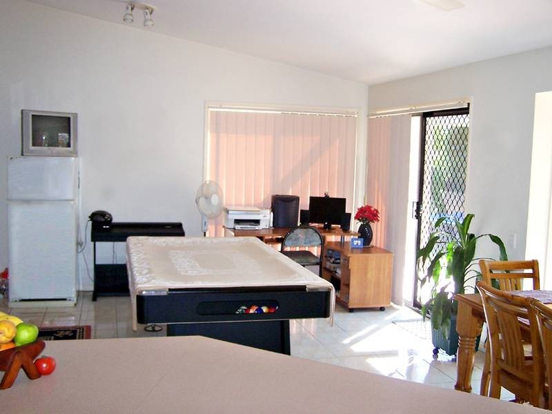 1 Leopard Avenue, Elanora QLD 4221