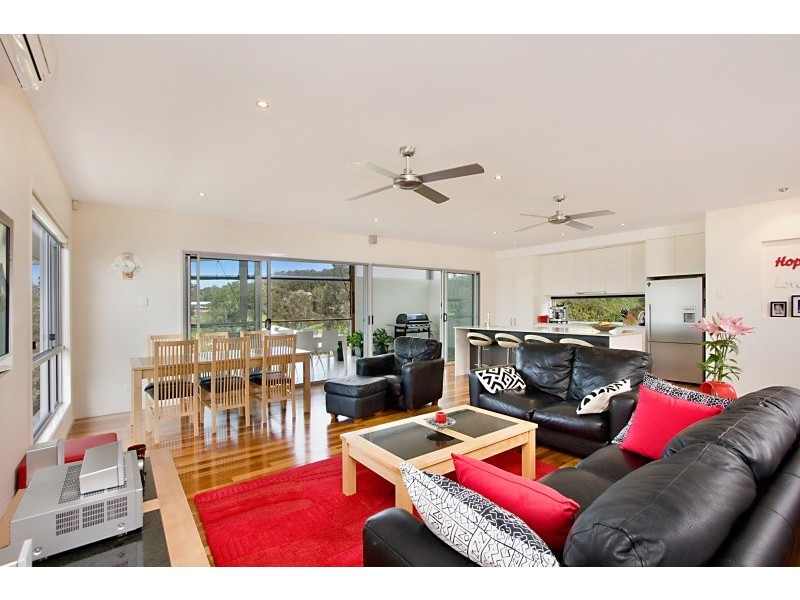 7 Hovea Court, Elanora QLD 4221