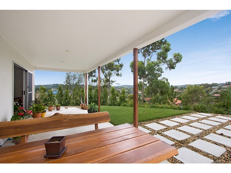 7 Hovea Court, Elanora QLD 4221