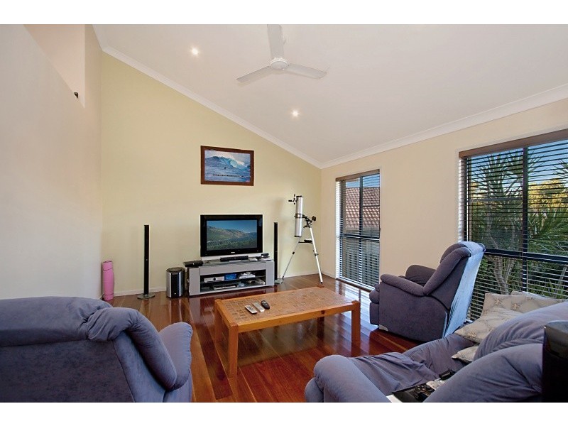13 Bidwill Court, Elanora QLD 4221