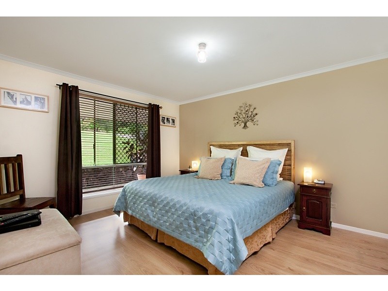 4 Coorabin Court, Tallebudgera QLD 4228