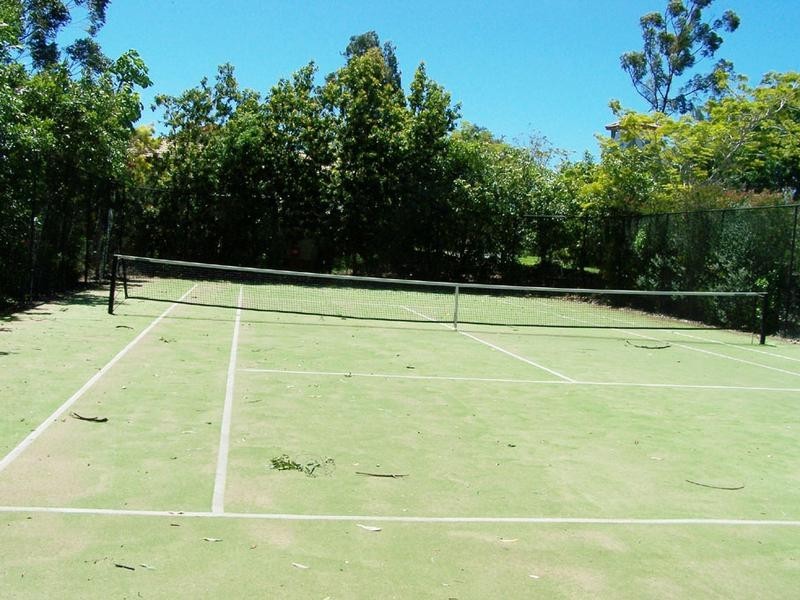 52/31 Simpsons Road, Elanora QLD 4221