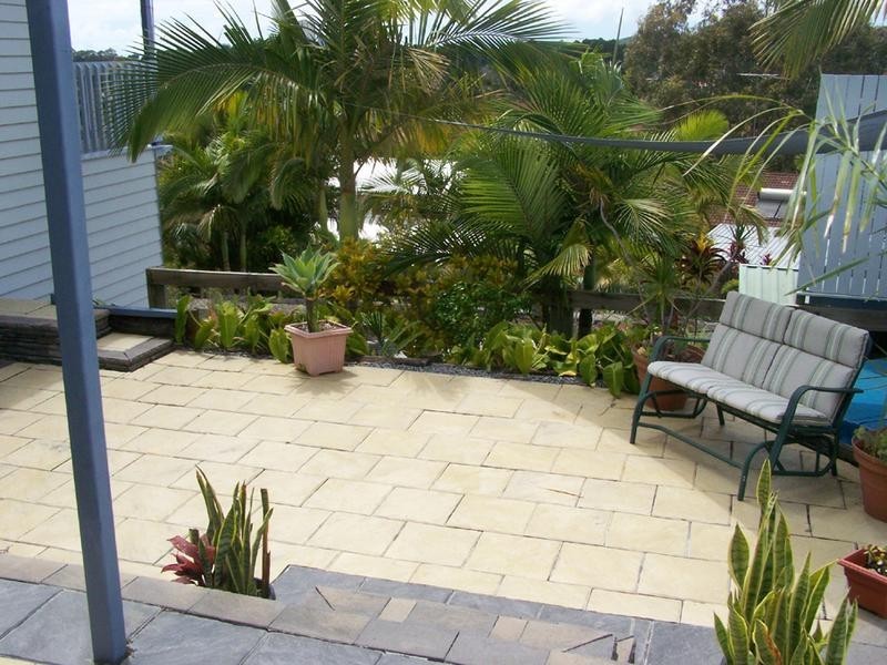 4 Hovea Court, Elanora QLD 4221