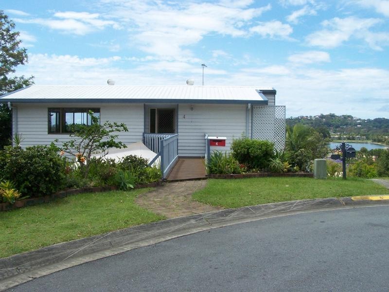 4 Hovea Court, Elanora QLD 4221