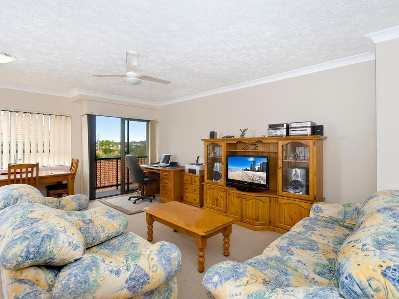 17/85 Townson Avenue, Palm Beach QLD 4221