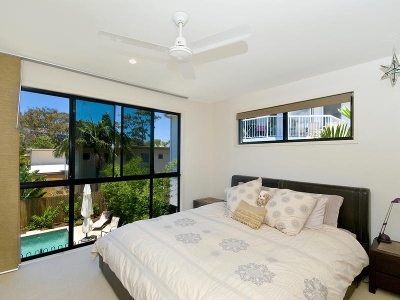 2/61 Leyte Avenue, Palm Beach QLD 4221