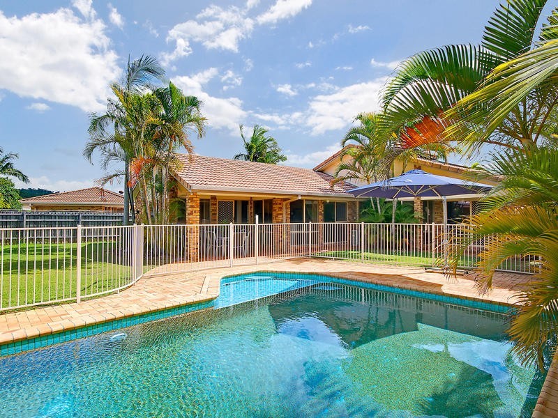 10 Blackbean Court, Elanora QLD 4221