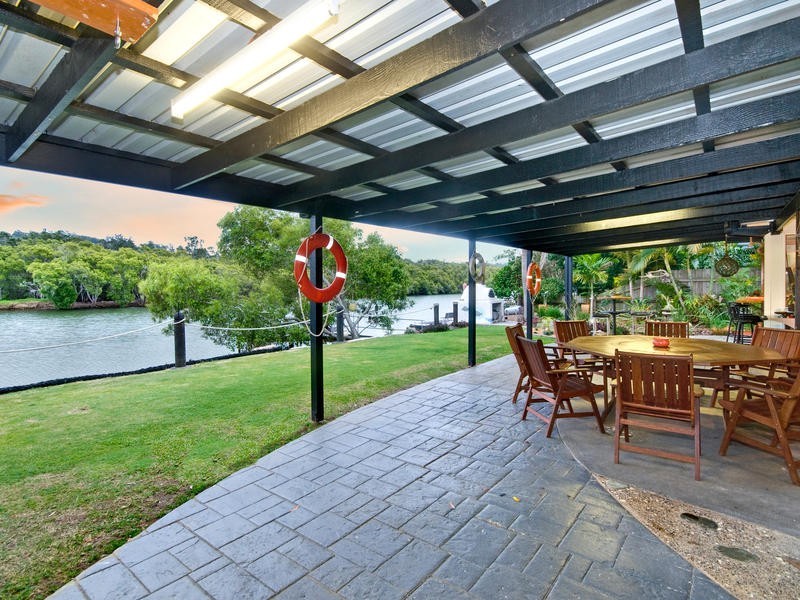 31 Chown Avenue, Currumbin Waters QLD 4223