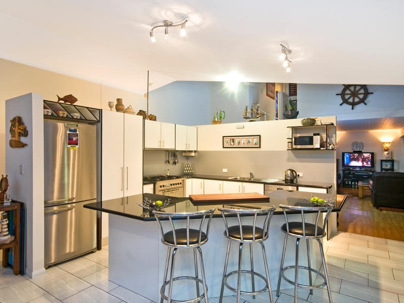 31 Chown Avenue, Currumbin Waters QLD 4223