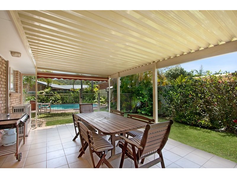 28 Cyclades Crescent, Currumbin Waters QLD 4223