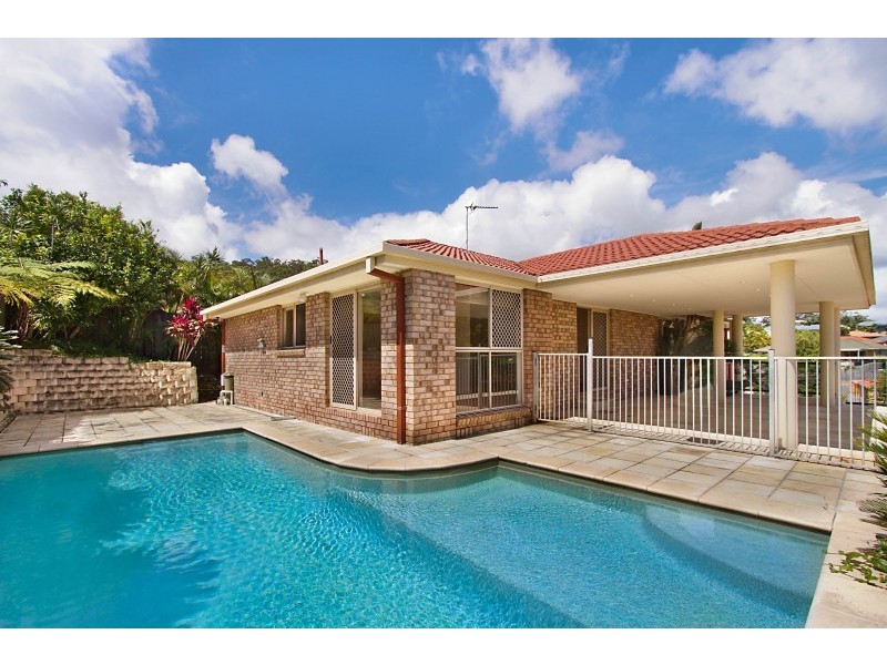 6 Bidwill Court, Elanora QLD 4221