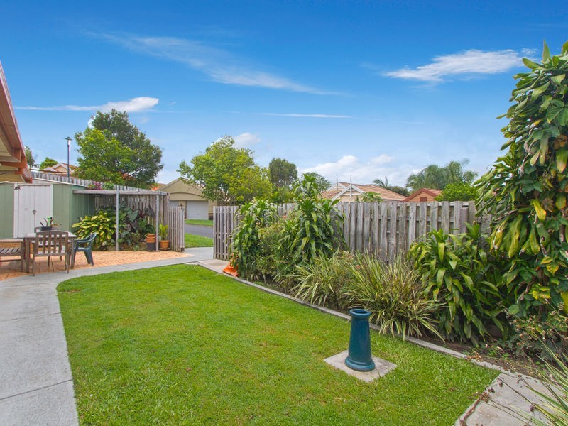 16B Waterdown Drive, Elanora QLD 4221