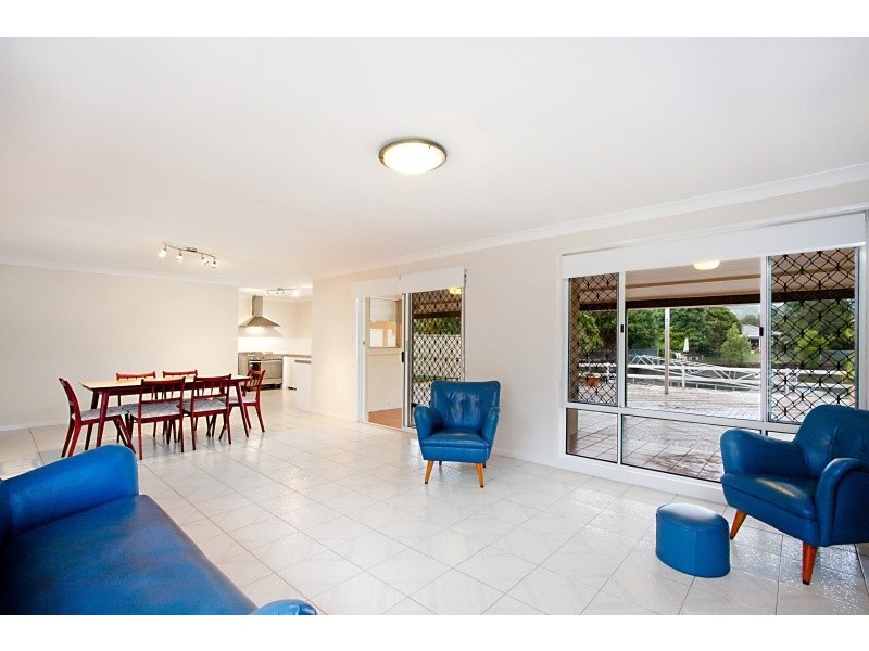 4 Tiller Court, Currumbin Waters QLD 4223