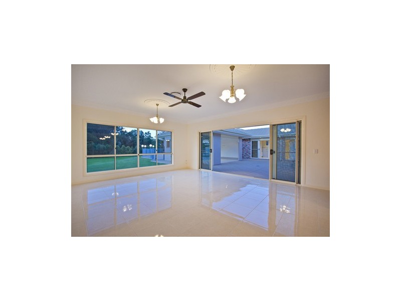 45 Dungogie Drive, Tallebudgera QLD 4228