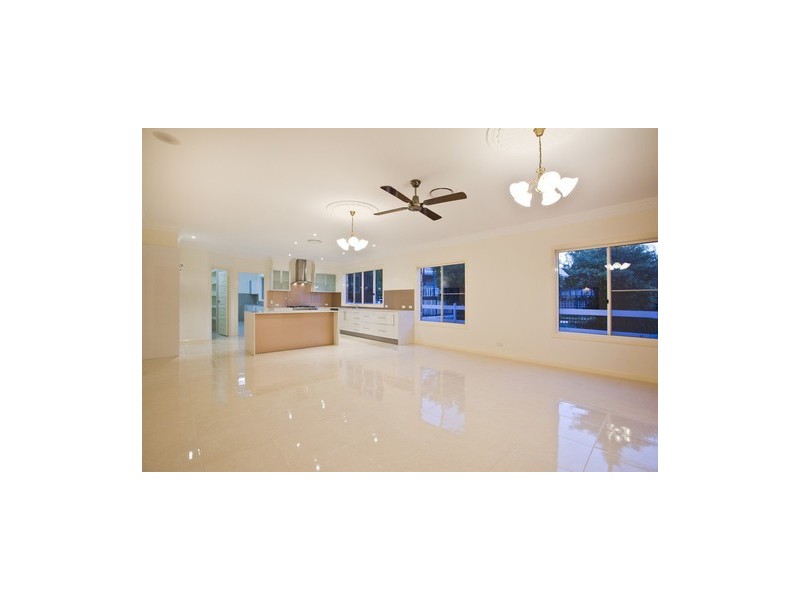 45 Dungogie Drive, Tallebudgera QLD 4228