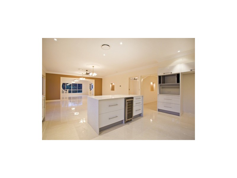 45 Dungogie Drive, Tallebudgera QLD 4228