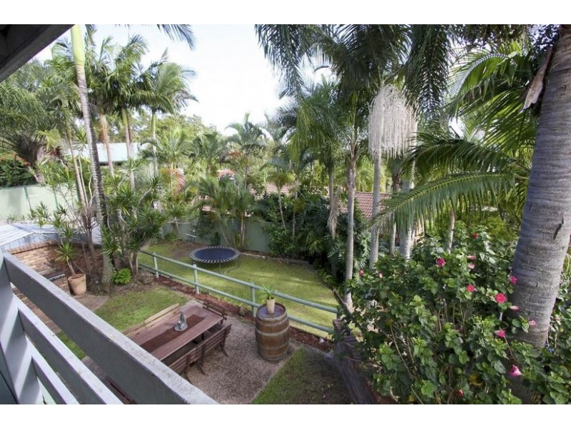 9 Armada Court, Currumbin Waters QLD 4223