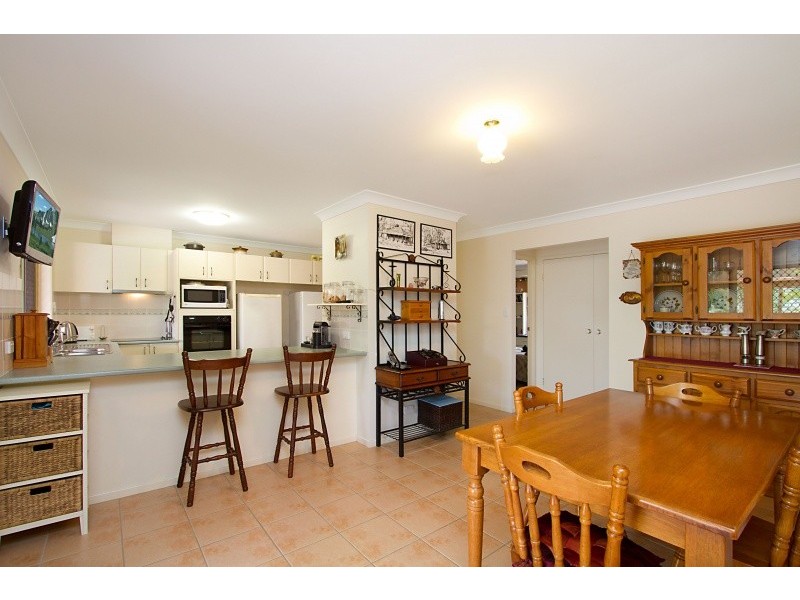 39 Tipuana Drive, Elanora QLD 4221