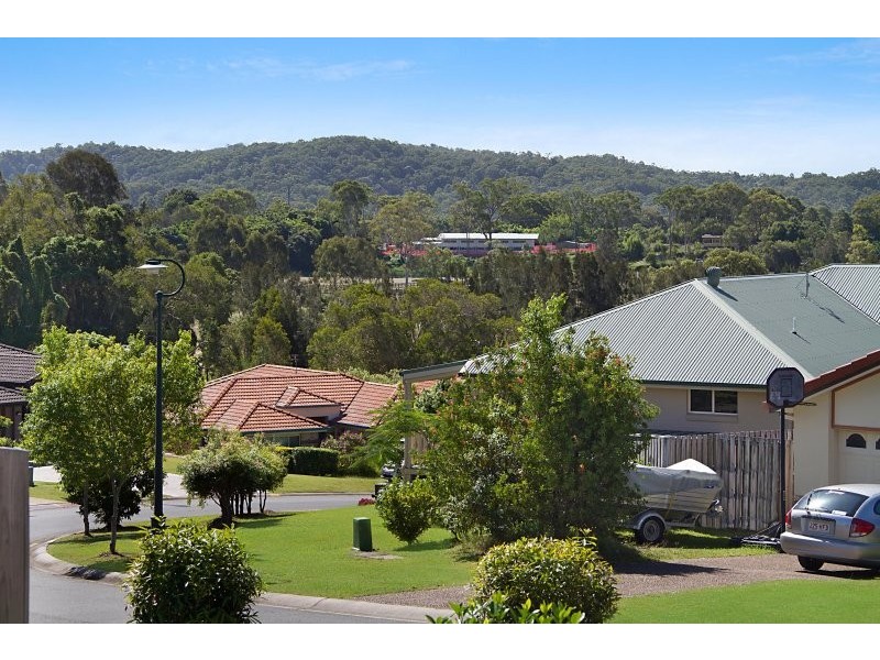 39 Tipuana Drive, Elanora QLD 4221