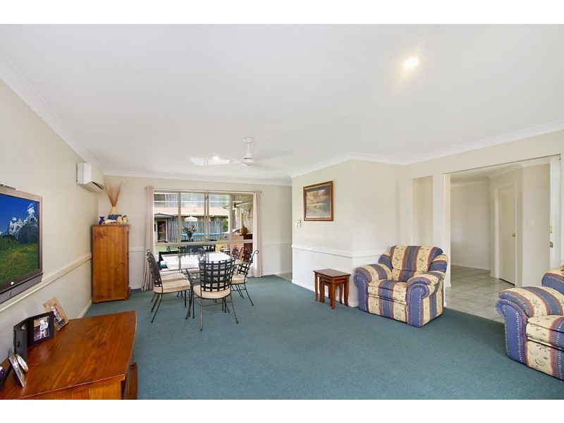 55 Casuarina Drive, Elanora QLD 4221