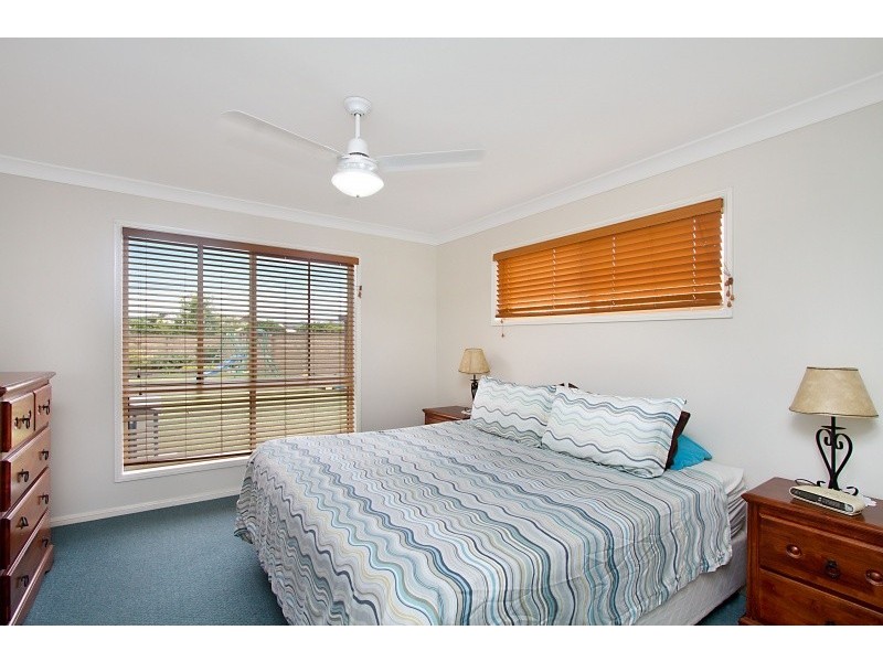 55 Casuarina Drive, Elanora QLD 4221