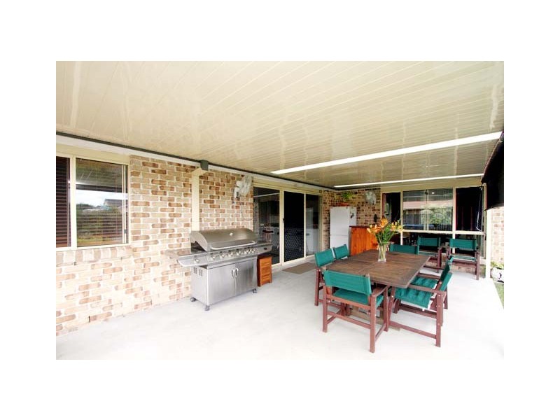 55 Casuarina Drive, Elanora QLD 4221