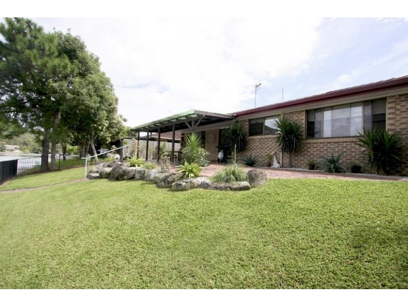 26 Headsail Court, Currumbin Waters QLD 4223