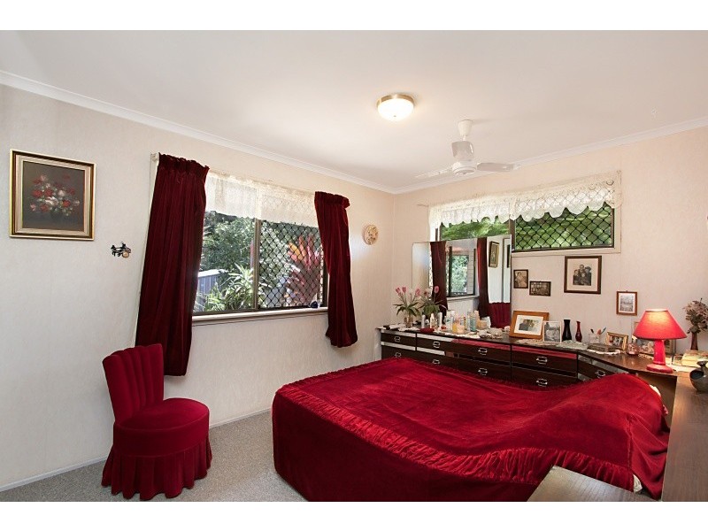 29 Mitchell Avenue, Currumbin QLD 4223