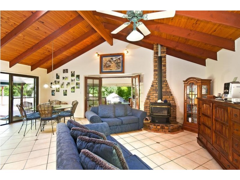 3 Aringa Way, Tallebudgera QLD 4228