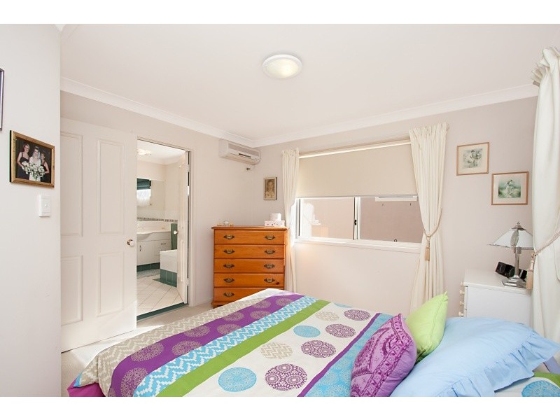 16/11 Beachcomber Court, Burleigh Waters QLD 4220