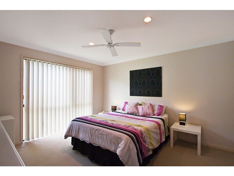 36 Tussock Crescent, Elanora QLD 4221