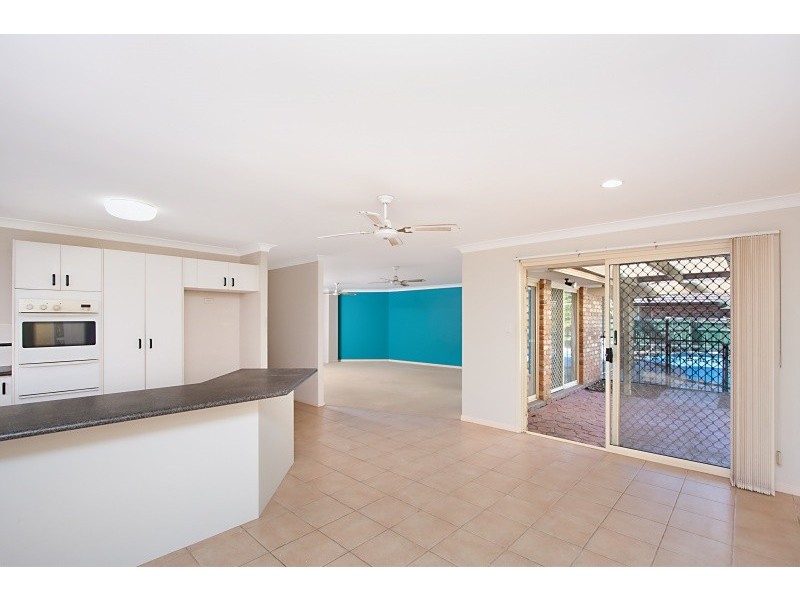 2 Cannon Drive, Currumbin Waters QLD 4223