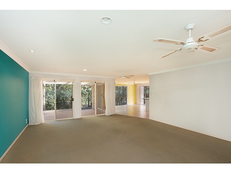 2 Cannon Drive, Currumbin Waters QLD 4223