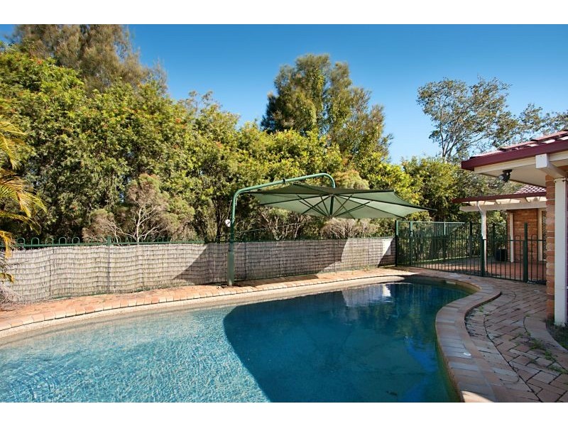 2 Cannon Drive, Currumbin Waters QLD 4223