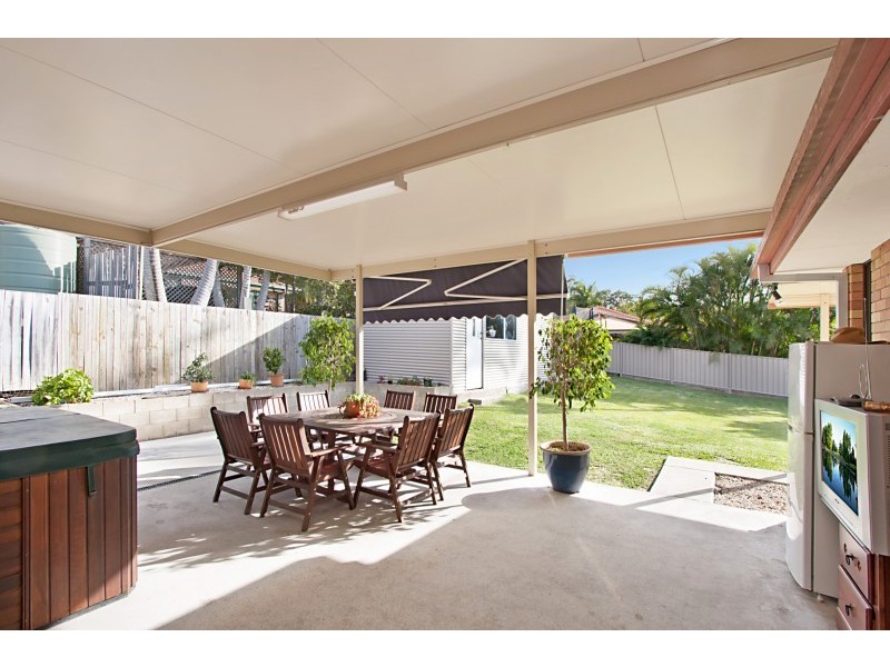 5 Sawtell Drive, Currumbin Waters QLD 4223