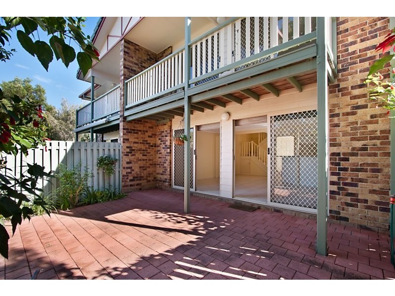 1/3 Maranta Street, Elanora QLD 4221