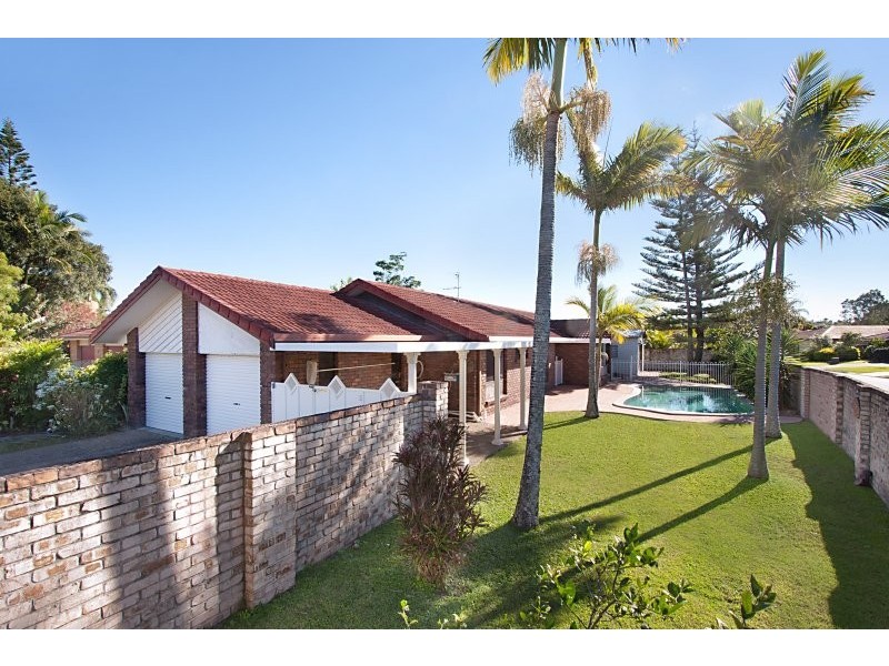 2 Holbrook Way, Elanora QLD 4221