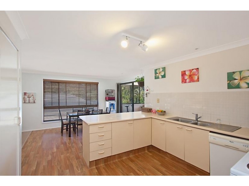 183 K P McGrath Drive, Elanora QLD 4221