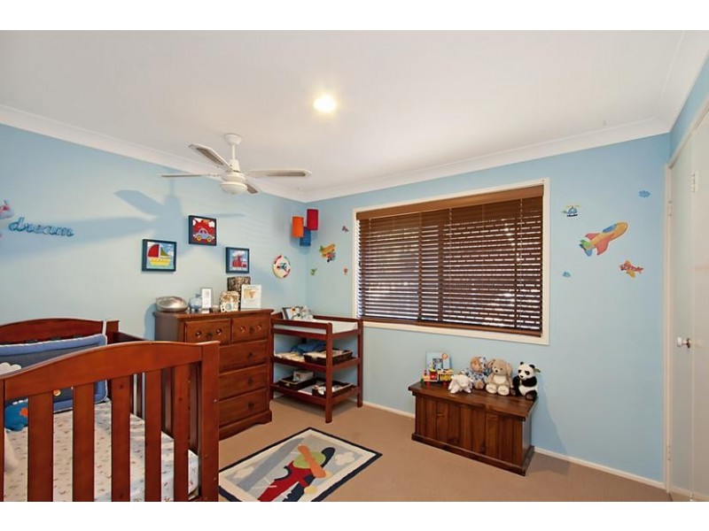 183 K P McGrath Drive, Elanora QLD 4221