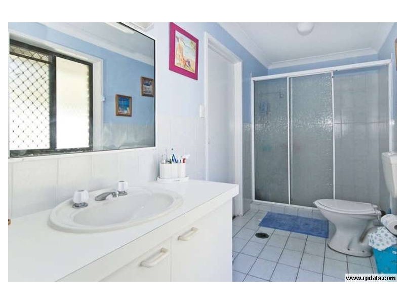 183 K P McGrath Drive, Elanora QLD 4221