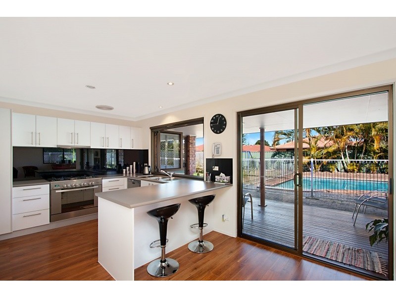 56 K P McGrath Drive, Elanora QLD 4221