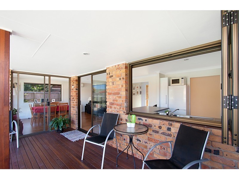 56 K P McGrath Drive, Elanora QLD 4221