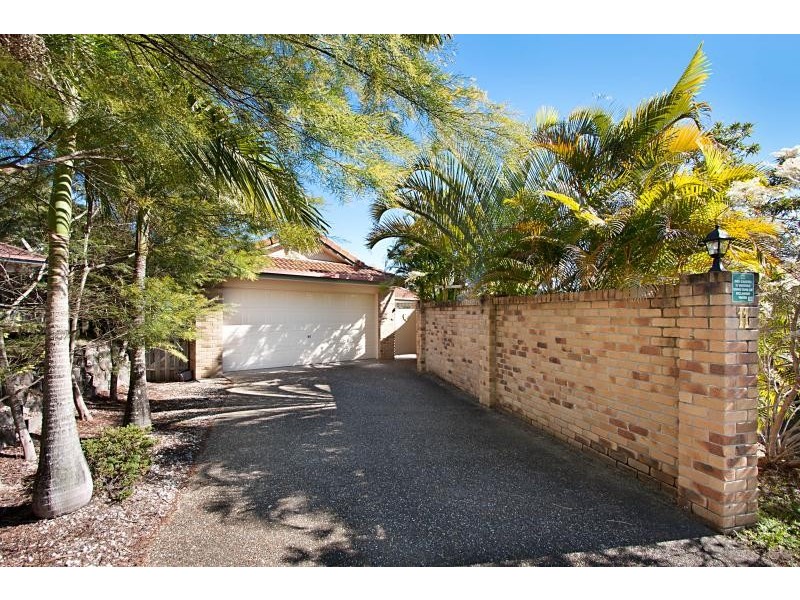 11 Goldvilla Drive, Elanora QLD 4221