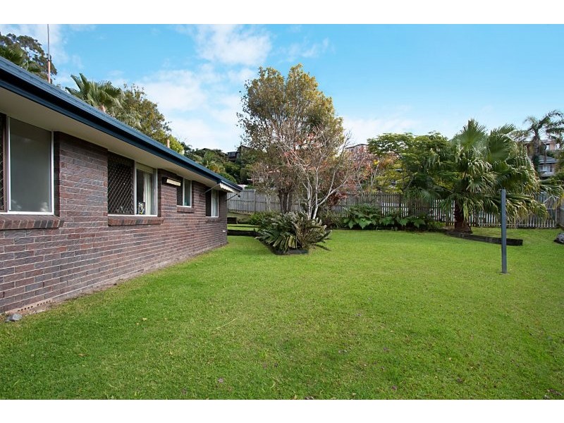 2 Dianella Court, Elanora QLD 4221