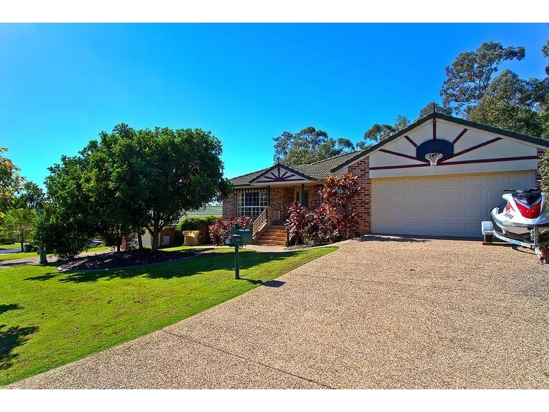 18 Hibertia Avenue, Elanora QLD 4221