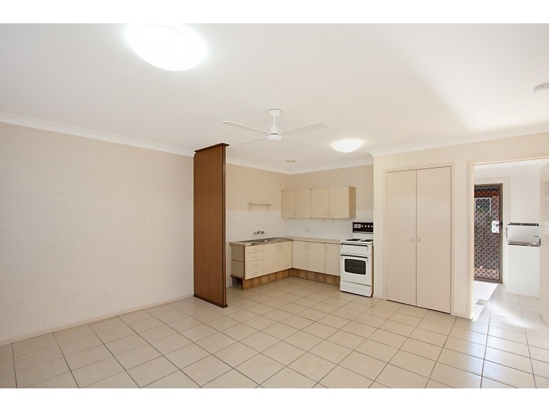4/16 Sarawak Avenue, Palm Beach QLD 4221